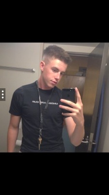 militaryboysunleashed:  19 year old marine