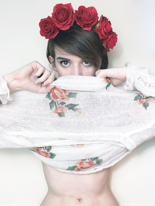 missellacronin: Experimenting with no real purpose… again.