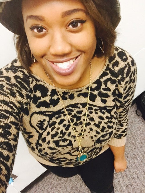 convolutedperceptions:  My first bucket hat experience 😂  Word to barakaflakaflame
