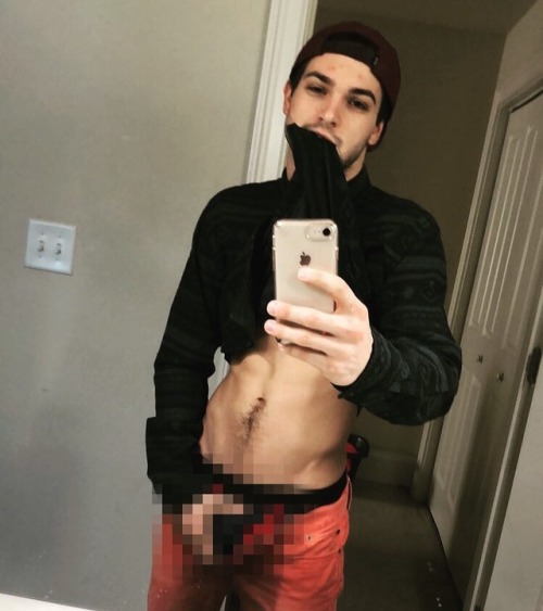 Sex fleshjack:  Check out this hot selfie of pictures