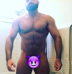 beardburnme:  the_arab_gorilla Instagram
