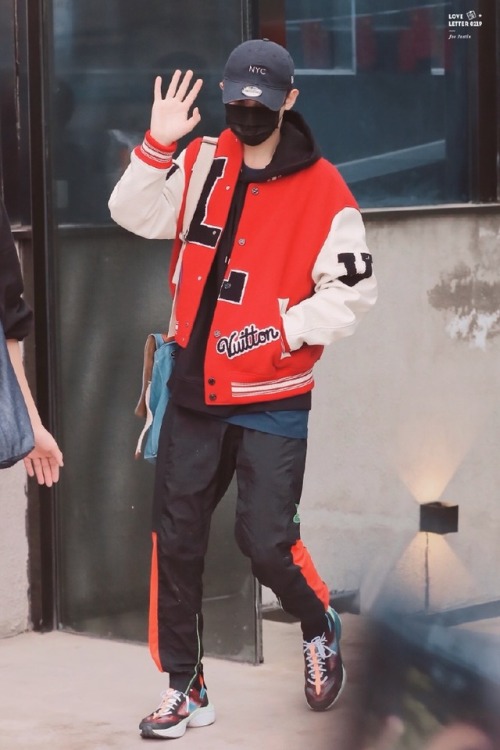 Justin Huang - 191006 Going To Workcr.LoveLetter_0219 do not edit or remove credits