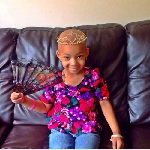 modernbeautyaddict:  Pray for Leah #tumorfree reblog 😩😍💯💕🙏