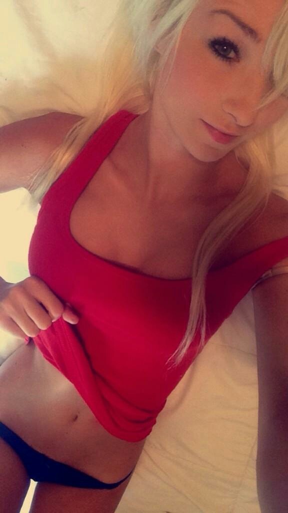 sextsnaps:   submit  SextClicks  @SextShots