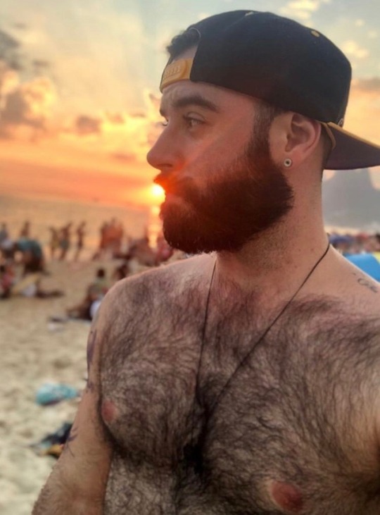beardburnme2: Pettcake instagram  