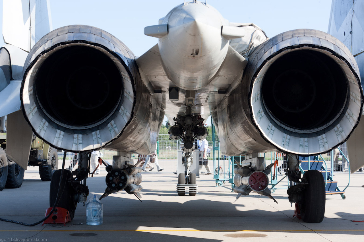 rocketumbl:  Su-35 Prototype 902