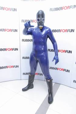 rubberforfun:  This year 2017 is gonna be 20th Anniversary since I’m discover that I’m into Rubber &amp; Spandex Fetish. Time so fast :) Let’s Keep you skin shiny &amp; tight Cheers !!! Mr.S Rubberforfun​