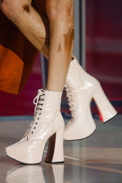 jeeez-louise: Vivienne Westwood Spring 2014 RTW