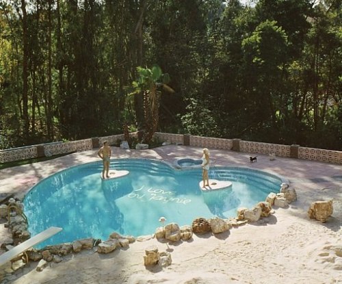 guyfarris:  THE BEVERLY HILLS SWIMMING POOL OF JAYNE MANSFIELD AND MICKEY HARGITAY 