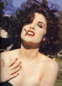 celebritycoffeebreak: Sherilynn Fenn