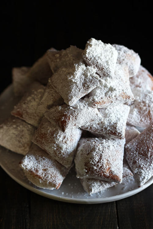 foodffs:  How to Make BeignetsReally nice recipes. Every hour.Show me what you cooked!