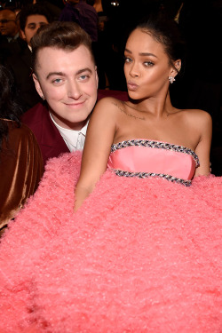 smokingsomethingwithrihanna: Grammy Awards (Feb. 8)