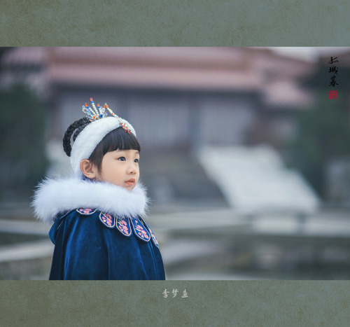 hanfugallery: Chinese hanfu by 李梦鱼