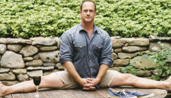  christopher meloni, hbo prison series “oz” 