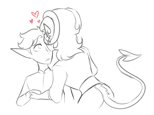 Some friendos wanted a Shadowmauk forehead kiss.I delivered :^)