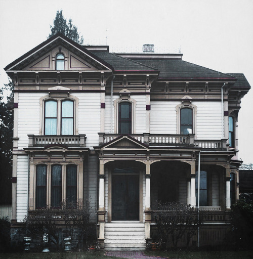 victorianhouses:11/52 Meeker Mansion by Megan Christine on Flickr.