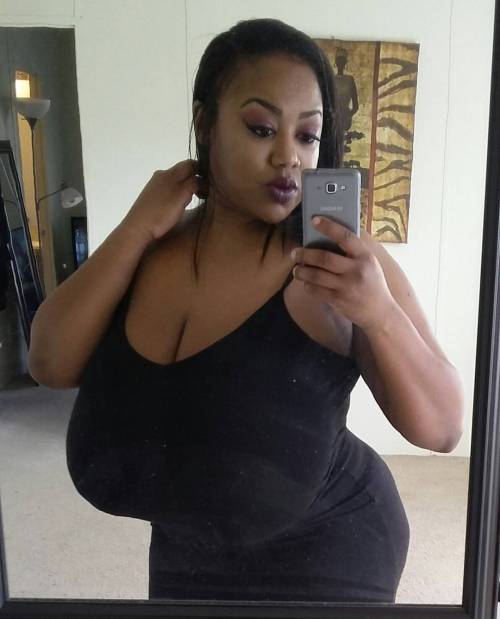 XXX Thick women/ BBWs photo