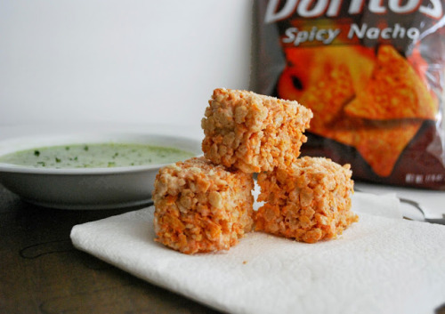 tru-lex:  jamtastik:  freshest-tittymilk:  nastyshitwhitepeopleeat:  Doritos Rice Krispy Treats source  okay, i’d actually try these…  ^^^ thats because youre a fat ass, deenie. this whole idea sounds terrible.    The fucking most  This is most def