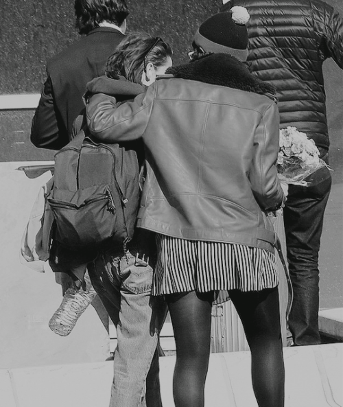 kristensource:  March 13 | Kristen Stewart arriving in France with Soko 