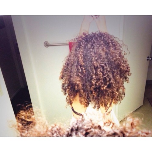 curlyhairbeautiful:  beyondarose