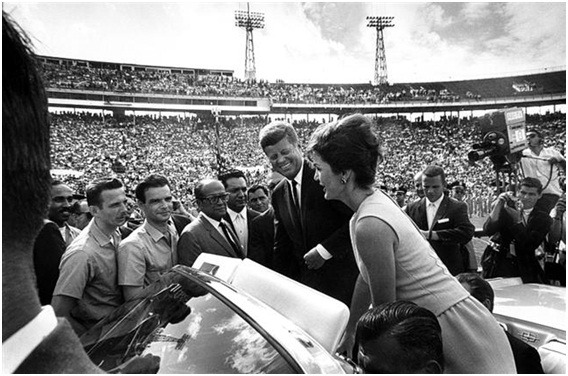 fuckyeahlatinamericanhistory:  Today In Latin American History On December 24, 1962,