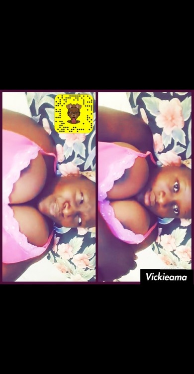Snapchat: VickieAma