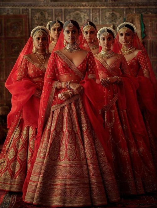 Charbagh by Sabyasachi Mukherjee | Winter Bridal 2019
