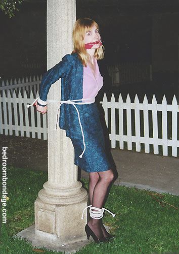 happytie:  I’m not sure whether getting tied to an object in the garden classifies you as a garden ornament. - however decorative you are!