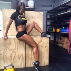 thegymbabe:  The Gym Babe - Follow me for tons of more #FitChick pics :)