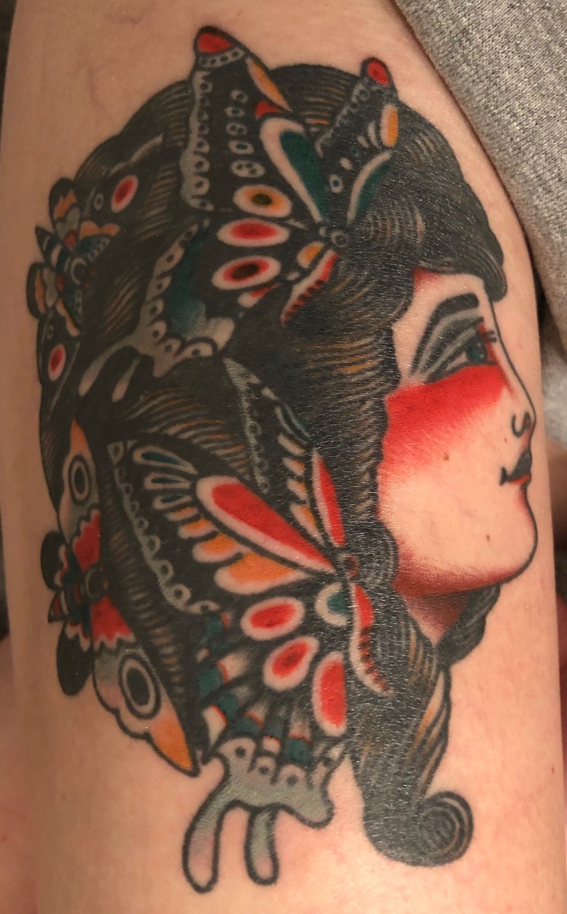 A large color traditional lady head tattoo of Eve holding an apple along  with the infamous snake on the back of my client's thigh. I kep... |  Instagram