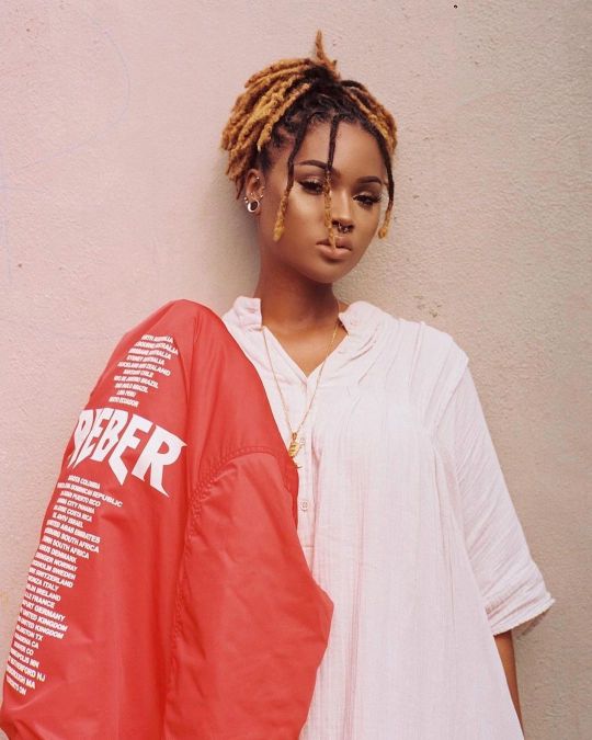 BEHOLD THE WONDEROUS BEAUTY THAT IS BLACK WOMEN WITH LOCS! THEY ARE GOD’S GIFT