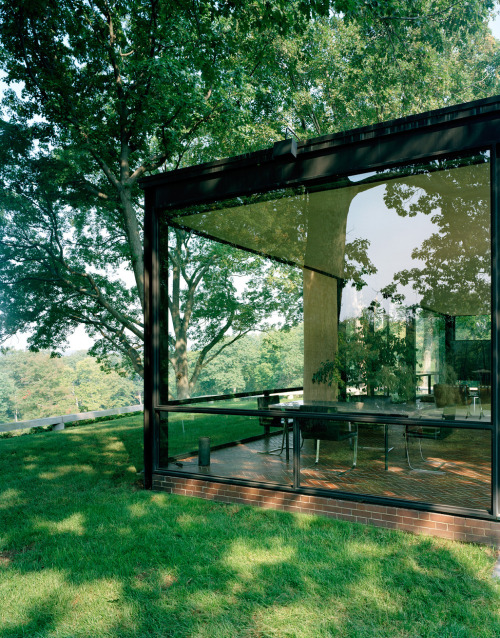 archbucketlist:  Glass House Philip Johnson adult photos