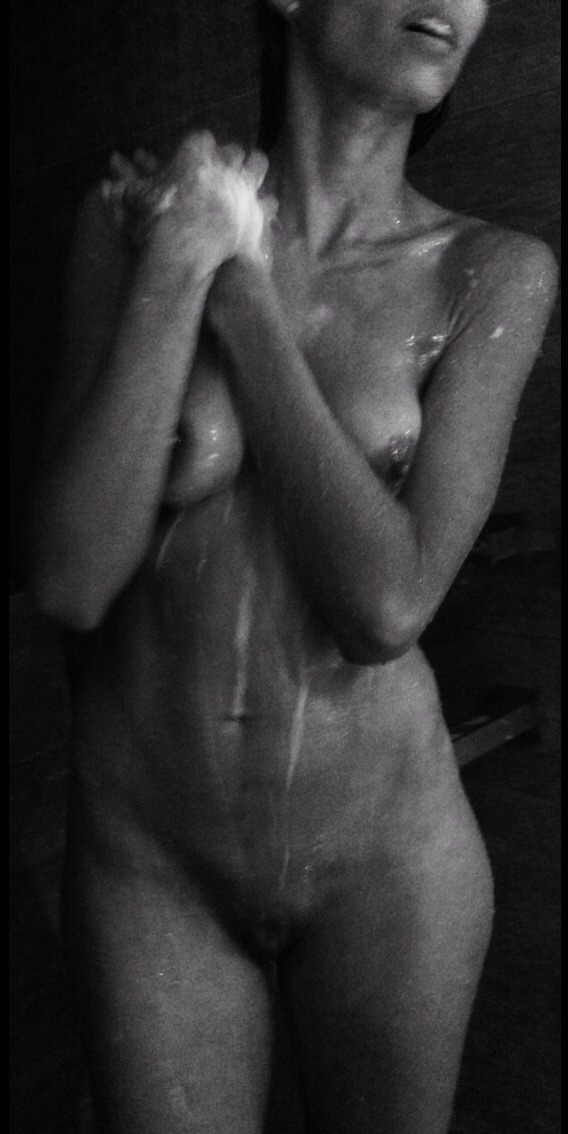 valentinarossi6969:  maodexter123:  feistylittleleopard:  Wow! The angles, the soapy