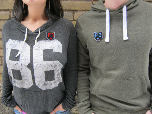 Aww too cute! Perfect for gaming couples! I want!!!!Source: www.etsy.com/listing/225668260/p