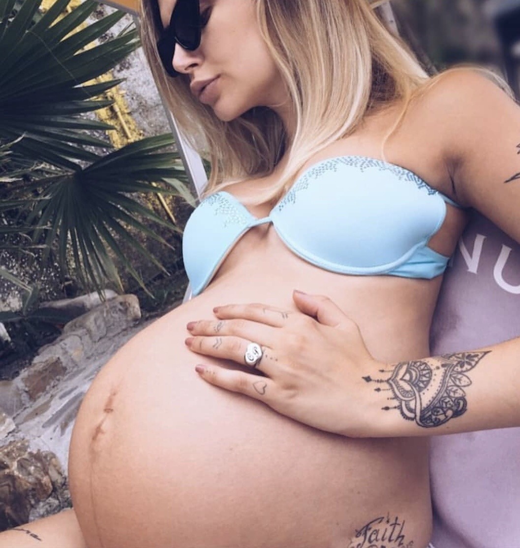 Belly Archive