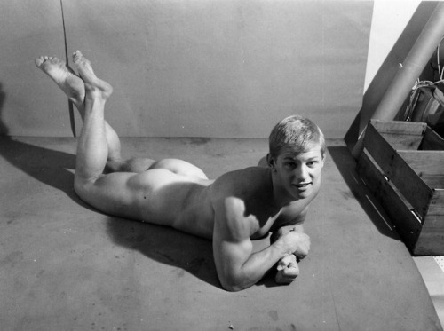 vintage-handsome-men-50s-60s:John Hamill (1960s)
