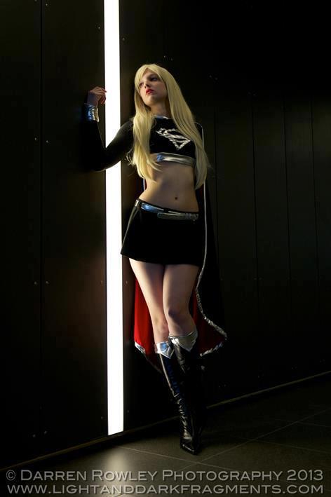 sexycosplaygirlsuk:  Cosplayer: AlienQueen Character: Dark Supergirl From: DC Comics Photographer: Darren Rowley Photography http://on.fb.me/WIhmTo 