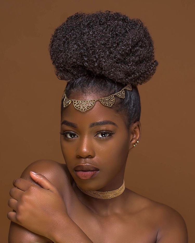 fckyeahprettyafricans:  🇬🇭🇬🇭 Ghanaian 🌍 Ig l1ndv 
