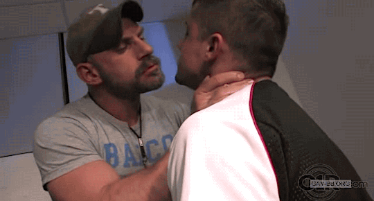hyper-masculine:  HYPER-MASCULINE ♂► http://hyper-masculine.tumblr.com/ ◄
