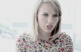 dontlikeagoldrush: I’m a bit allergic to cynics, those people who don’t believe something is real un