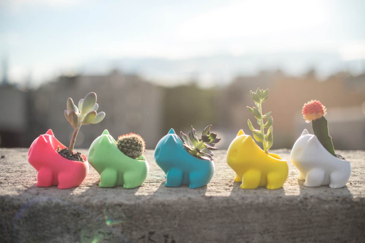 sosuperawesome:  Pokémon and Star Wars planters by PrintAworldService on Etsy •