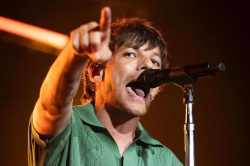 louistomlinsoncouk: Louis on stage in Monterrey, Mexico - 11/6