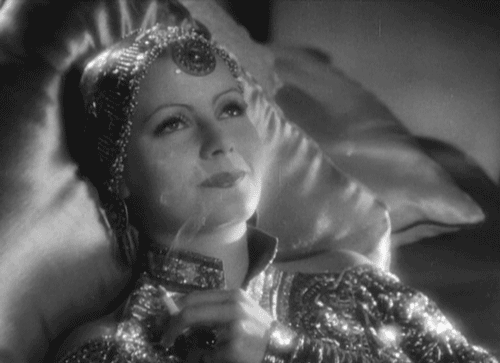 Porn photo Greta Garbo - Mata Hari