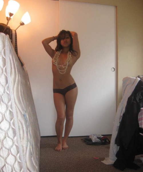 astoldbyclitliquor:  Petite Mami  If only