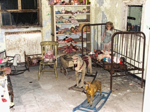 Nursery in the old Yorktown Memorial Hospital