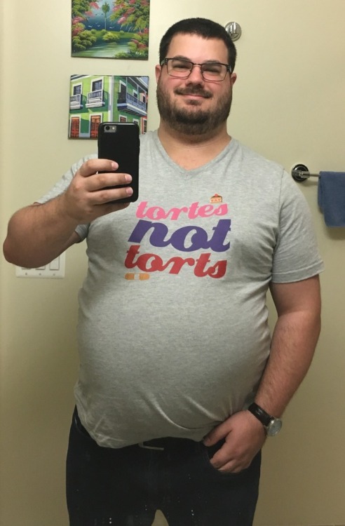 biglawbear:Hey @12b6, thanks for the shirt! I love it!Yaaaaaas! Message me your address I&rsquo;