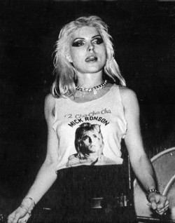 soundsof71:  Blondie’s Debbie Harry wearing