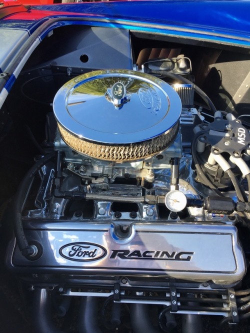 I&rsquo;ll just leave this here&hellip;. the power to weight ratio of a 427 in a Cobra just 