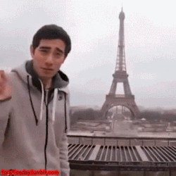 Foraniceday:  How To Steal Eiffel Tower 