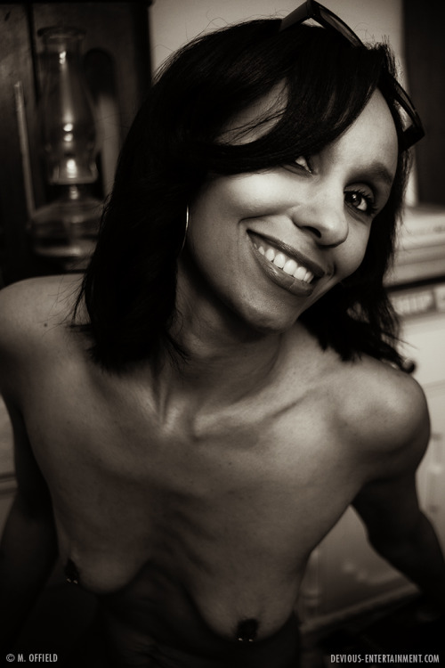 Smile! The weekend is there.realmisterdevious:  licentia lux lucis in III
